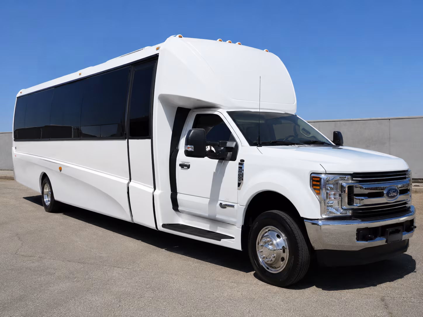 Mobile Airport Shuttles & Transportation
