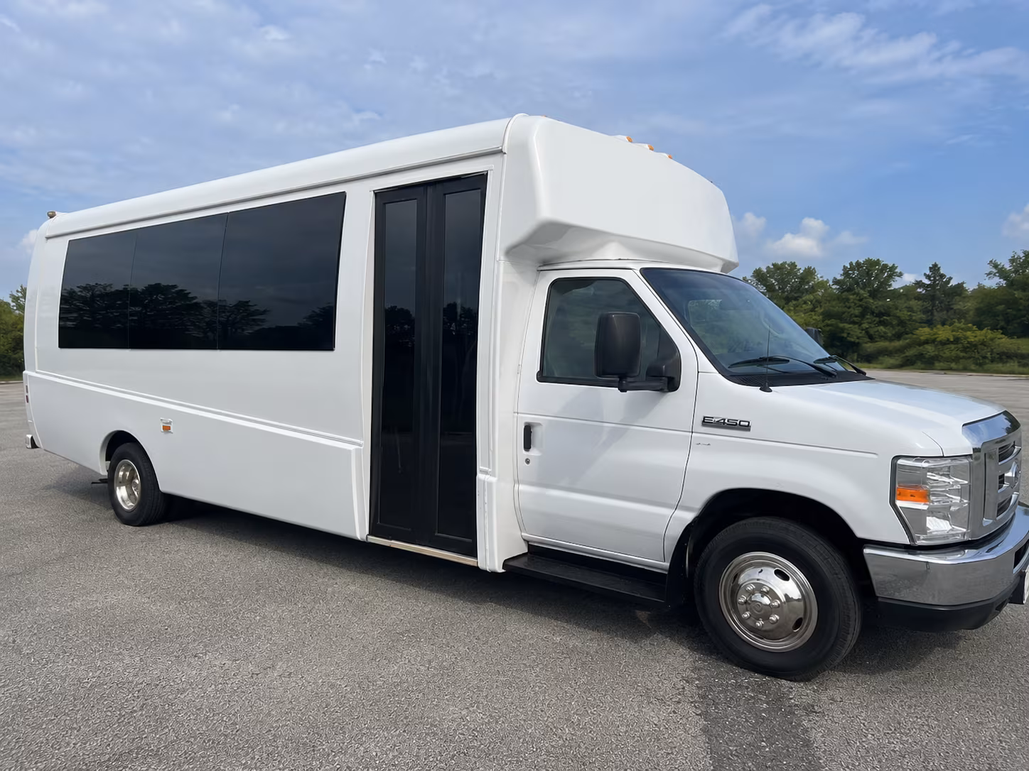 Mobile Bachelor & Bachelorette Transportation