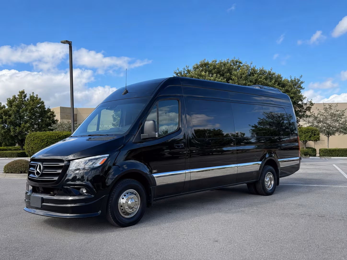 Mobile Corporate Transportation pickup coordination