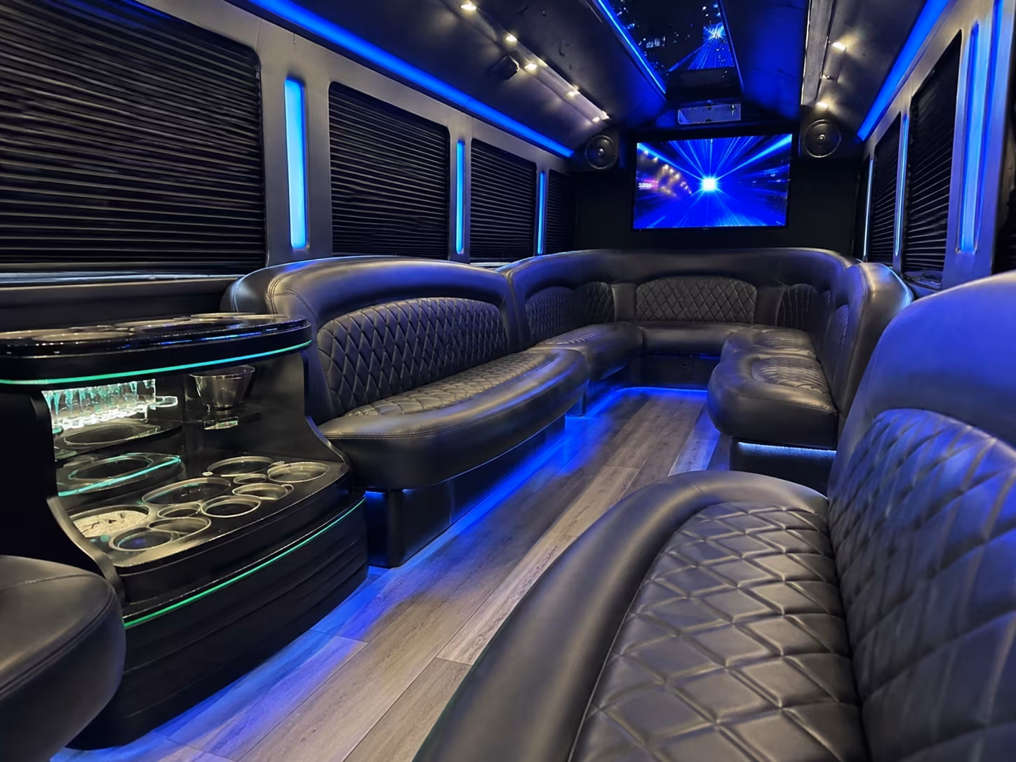 Mobile Winery Tour & Pub Crawl Transportation party bus exterior