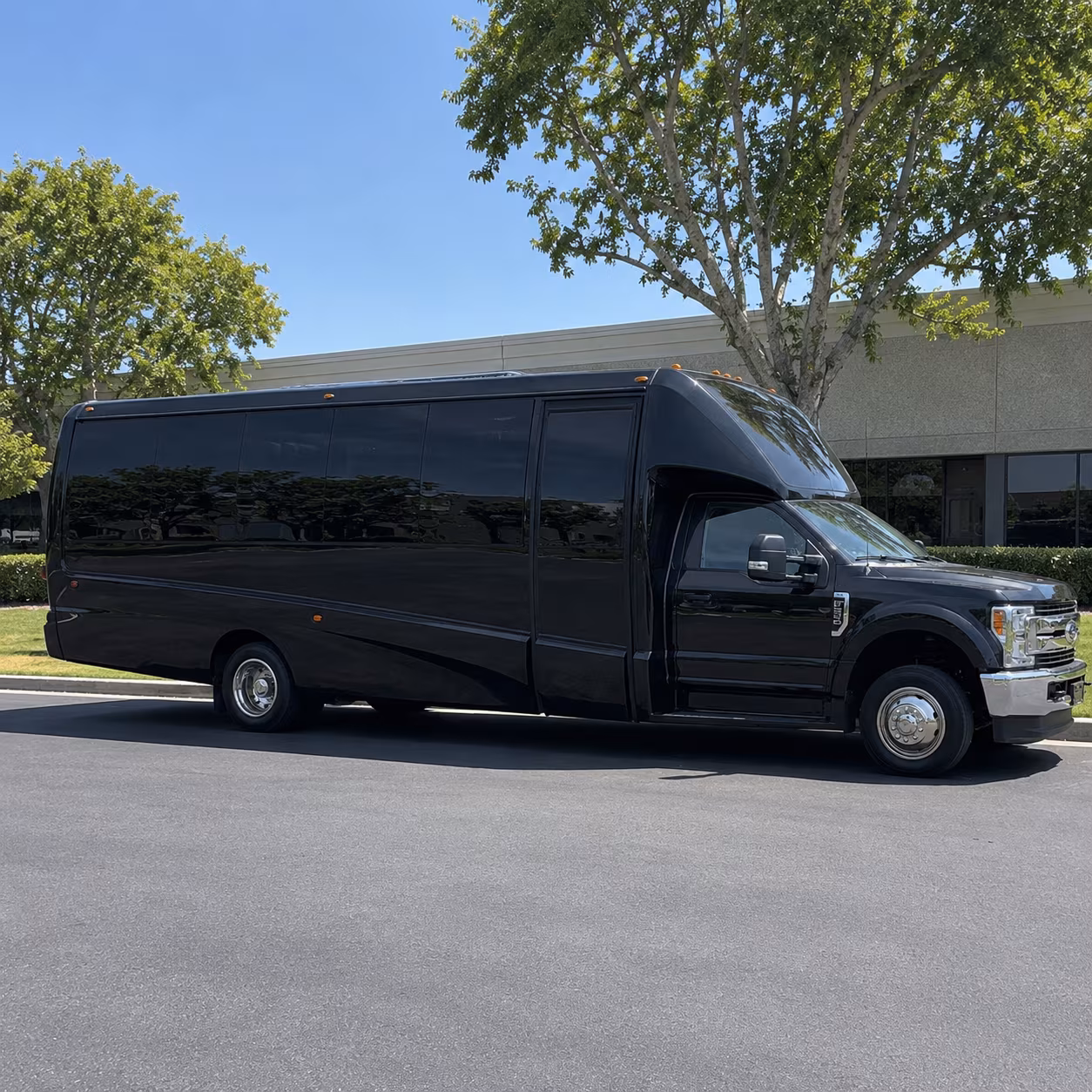 West Gulfport Birthday, Sweet 16, & Quinceañera Party Bus Rentals